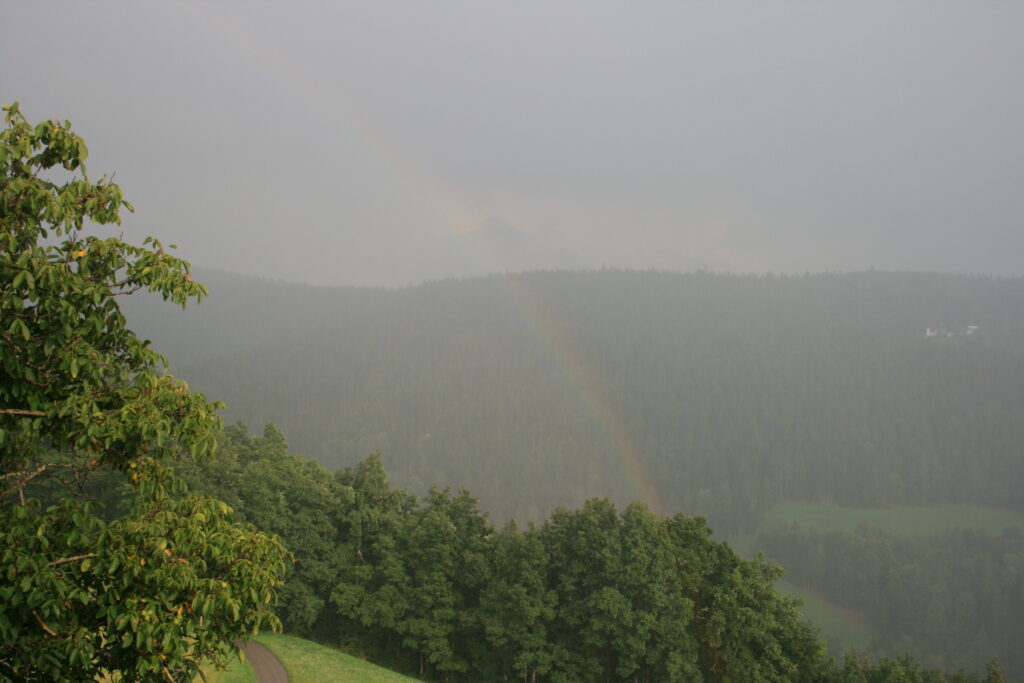 Regenbogen über Vöran