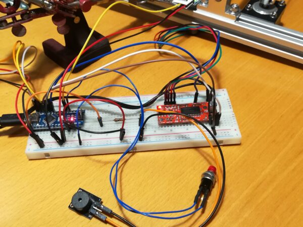 Testaufbau auf dem Breadboard